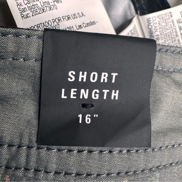 RVCA Freeport Trunk Men's Size 36 Cotton Black Gray Activewear Nature Stretch - Picture 3 of 16